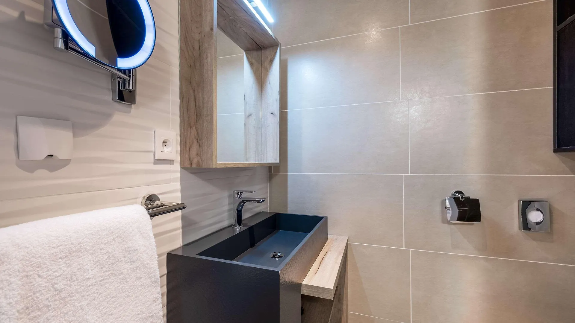 ***  Quality Hotel Toulouse Centre France